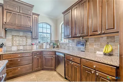 105 Windcliff Way, New Braunfels, TX 78132 - Photo 14