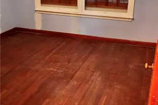 142 W 4th St, Yorktown, TX 78164 - Photo 16