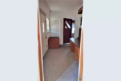 142 W 4th St., Yorktown, TX 78164 - Photo 14