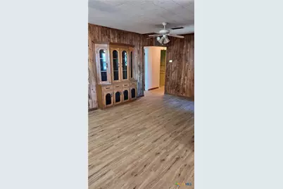 142 W 4th St., Yorktown, TX 78164 - Photo 10