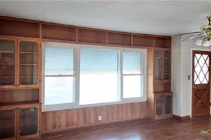 142 W 4th St, Yorktown, TX 78164 - Photo 12