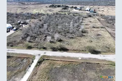 219 Nopal, Beeville, TX 78102 - Photo 6