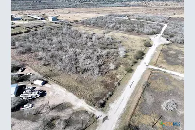 219 Nopal, Beeville, TX 78102 - Photo 8