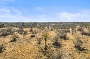 6304 Co Rd 110, Llano, TX 78643 - Photo 8