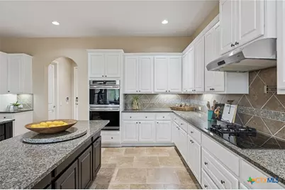 2194 Ranch Loop Drive, New Braunfels, TX 78132 - Photo 18