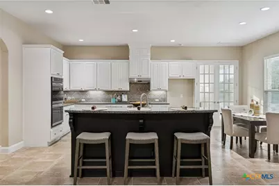 2194 Ranch Loop Drive, New Braunfels, TX 78132 - Photo 14