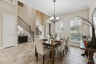 2194 Ranch Loop Dr, New Braunfels, TX 78132 - Photo 6