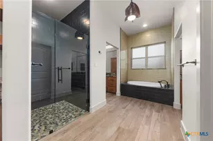 8305 Dorset Dr, Killeen, TX 76542 - Photo 36