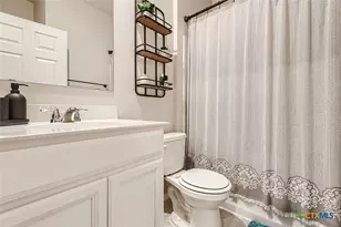 721 Sweetgrass, New Braunfels, TX 78130 - Photo 18