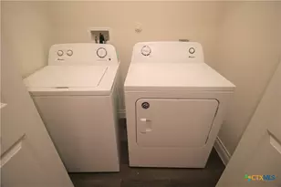 324 Untermaier Dr, New Braunfels, TX 78130 - Photo 12