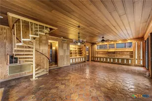 1049 Allen Ave, New Braunfels, TX 78130 - Photo 34