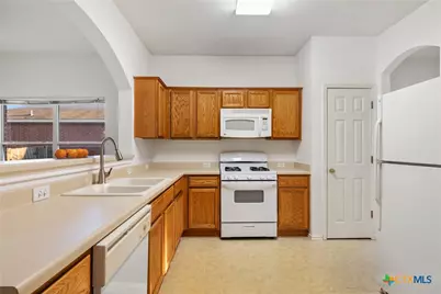 804 Estancia Way, Leander, TX 78641 - Photo 6