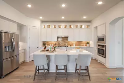 807 Fort Stockton, San Antonio, TX 78245 - Photo 2