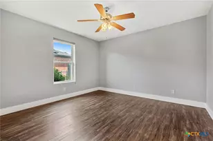 3208 Viewcrest Dr, Killeen, TX 76549 - Photo 10