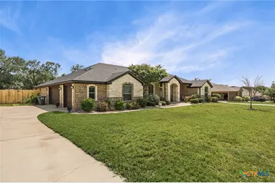 965 Ridgeoak Drive, Belton, TX 76513 - Photo 2