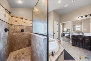 965 Ridgeoak Dr, Belton, TX 76513 - Photo 32