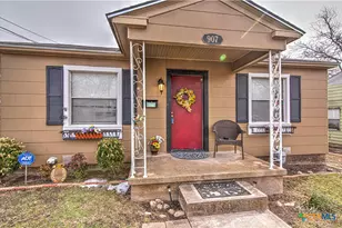 907 S 39th St, Temple, TX 76504 - Photo 4
