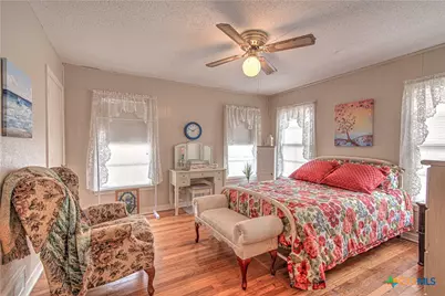 907 S 39th Street, Temple, TX 76504 - Photo 22