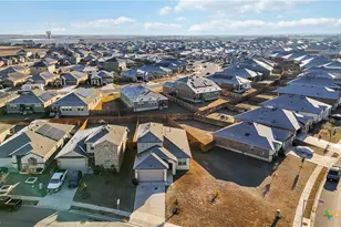 104 Sky Meadows Cir, San Marcos, TX 78666 - Photo 32