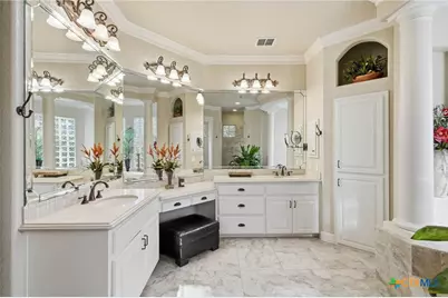 133 Mariposa Loop, New Braunfels, TX 78132 - Photo 20