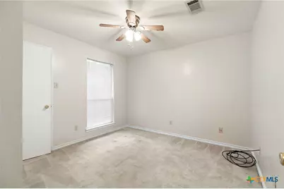 1502 Oak Knoll Lane, Lockhart, TX 78644 - Photo 12