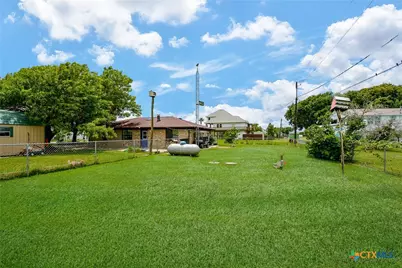 1495 W Bayshore Drive, Palacios, TX 77465 - Photo 36