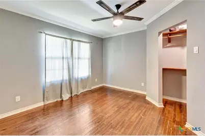 1303 E North Street, Victoria, TX 77901 - Photo 22