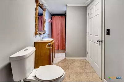 1303 E North Street, Victoria, TX 77901 - Photo 18