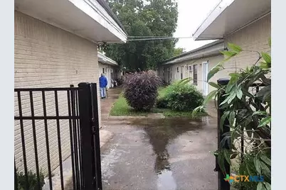 307 E Bryce Drive, Killeen, TX 76541 - Photo 2