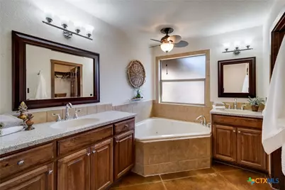 130 Mallard Drive, Boerne, TX 78006 - Photo 14