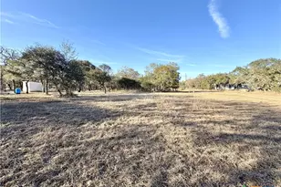 000 Private Road 1067, Hallettsville, TX 77964 - Photo 18