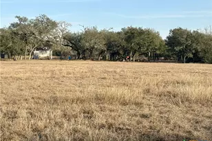 000 Private Road 1067, Hallettsville, TX 77964 - Photo 8