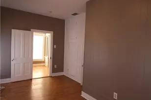 516 E Mountain St, Seguin, TX 78155 - Photo 8