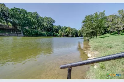 255 Legacy Hills, New Braunfels, TX 78132 - Photo 16