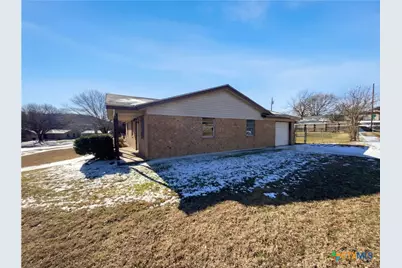 1602 Pleasant Lane, Copperas Cove, TX 76522 - Photo 8