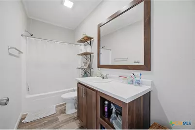 653 County Road 390, Gonzales, TX 78629 - Photo 22