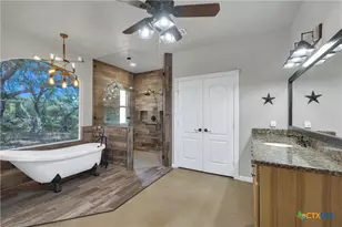 150 Hidden Hollow, New Braunfels, TX 78132 - Photo 18