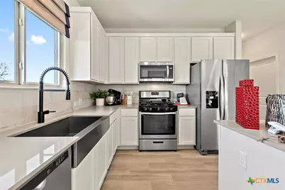 275 Tailwind Drive, Kyle, TX 78640 - Photo 8