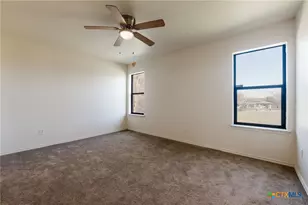 606 Redbud Dr, Copperas Cove, TX 76522 - Photo 20