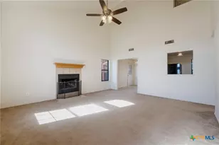 606 Redbud Dr, Copperas Cove, TX 76522 - Photo 4