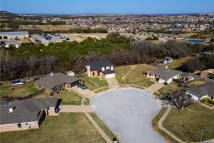 606 Redbud Dr, Copperas Cove, TX 76522 - Photo 28