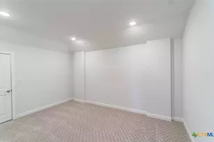 208 Lodestone Ln, Lakeway, TX 78738 - Photo 18