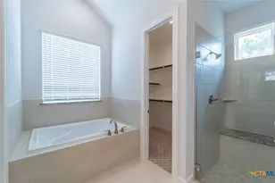 208 Lodestone Ln, Lakeway, TX 78738 - Photo 14