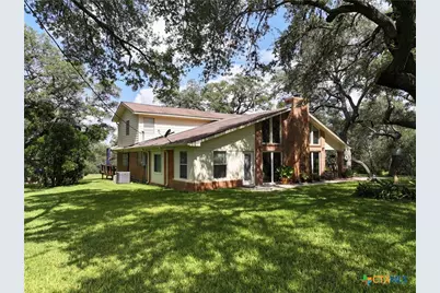 17901 S 87 N, Victoria, TX 77904 - Photo 6