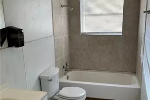 208 E Voelter Ave, Killeen, TX 76541 - Photo 8