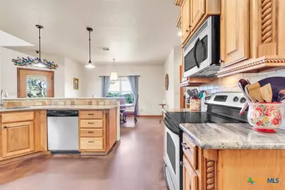 329 Sunrise Hills, Lampasas, TX 76550 - Photo 12