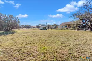 329 Sunrise Hills, Lampasas, TX 76550 - Photo 36