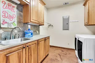 329 Sunrise Hills, Lampasas, TX 76550 - Photo 26