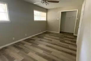 2016 S 11th St, Temple, TX 76504 - Photo 8