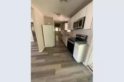 2016 S 11th Street, Temple, TX 76504 - Photo 4